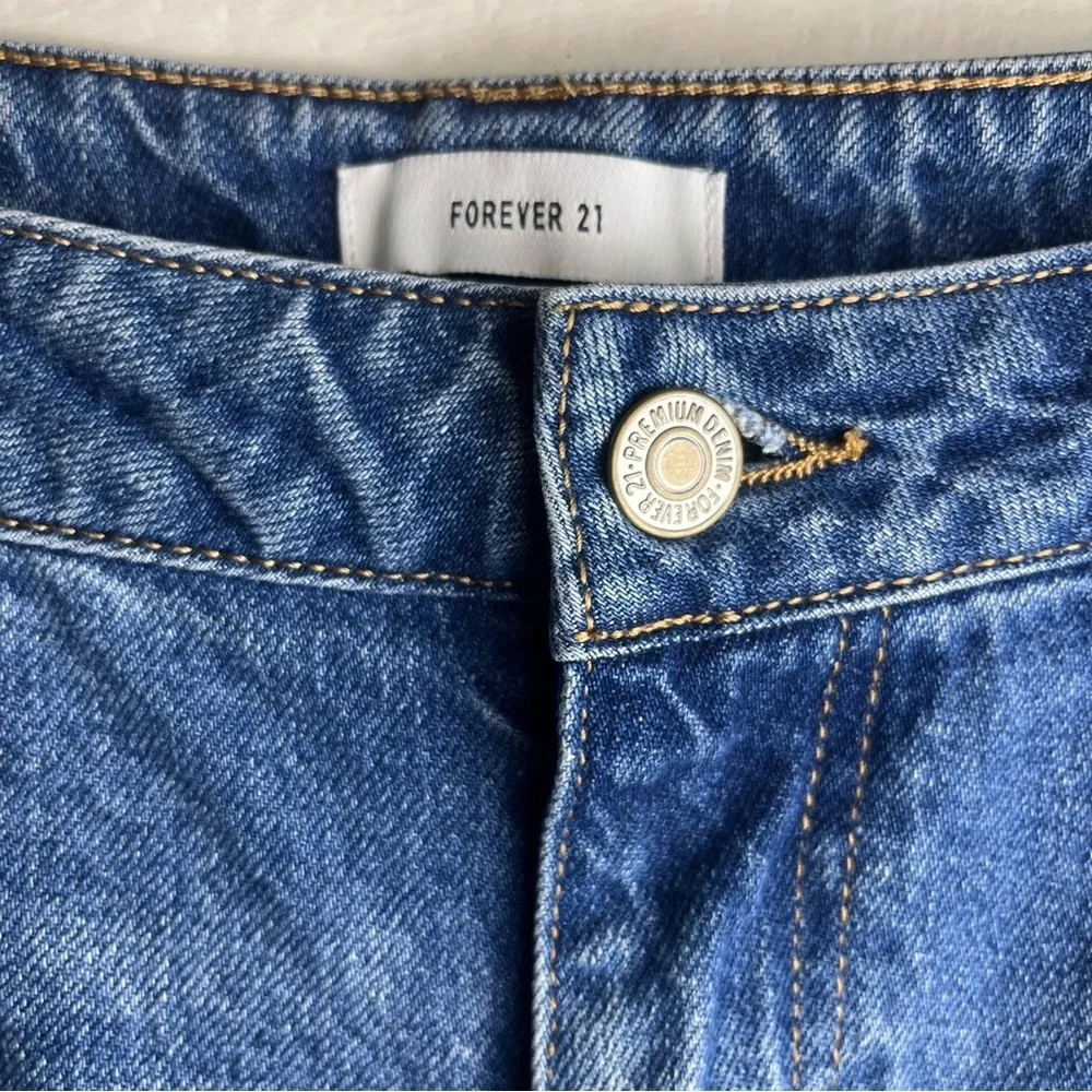 FOREVER 21 Embroidered Jeans